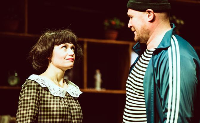 Москвичам покажут трогательную любовь дурочки и зэка