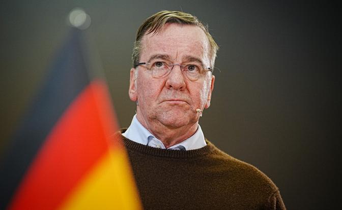 На фото: министр обороны Германии Борис Писториус