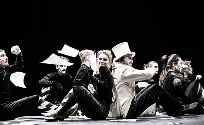 «Русское горе… от ума» приглашают увидеть в центре Москвы