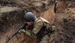 Битва за Угледар: Укро-вояки избивают пшеков-наемников, а те стреляют им в спину