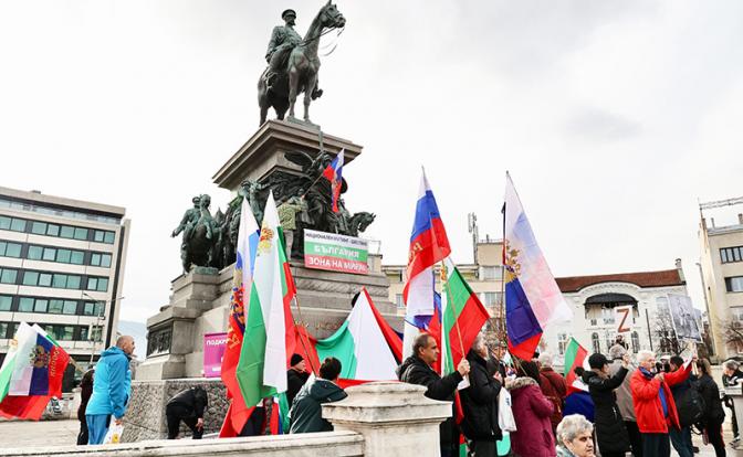 В Крыму призвали болгар избавиться от оккупации НАТО