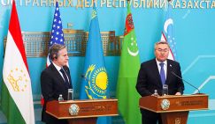 США хотят  "выкупить"  у России Казахстан