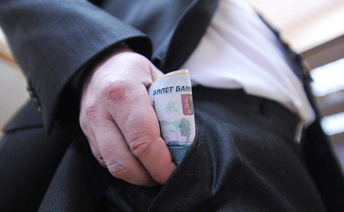 Обвиняемый в получении взяток генерал Росгвардии вернул часть полученных откатов