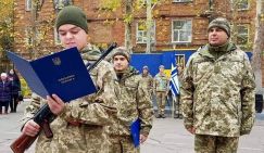 Британский наемник-«фотокор» возвращается на Украину за новым «айфоном»