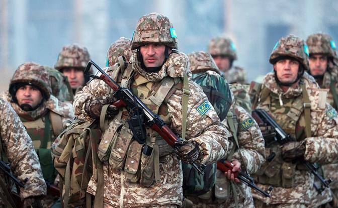 НАТО на своих «Леопардах», «Челенджерах» и «Абрамсах» на линию фронта собирается - «принуждать к миру"