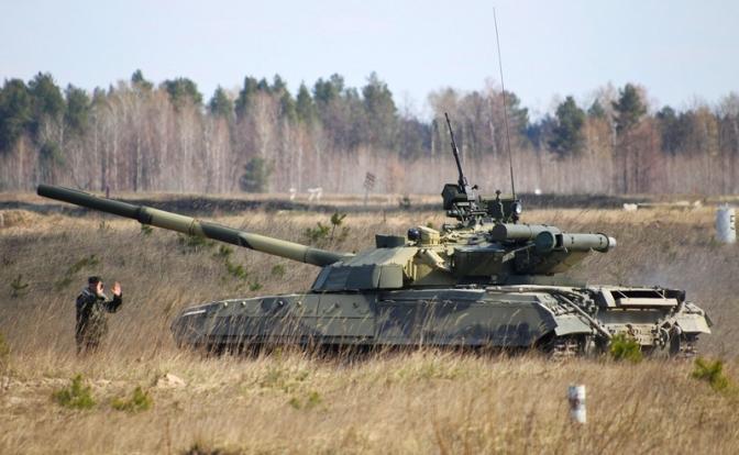 На фото: украинский танк Т-64БМ "Булат"