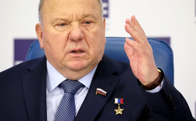 На фото: депутат Госдумы, экс-командующий ВДВ генерал-полковник Владимир Шаманов