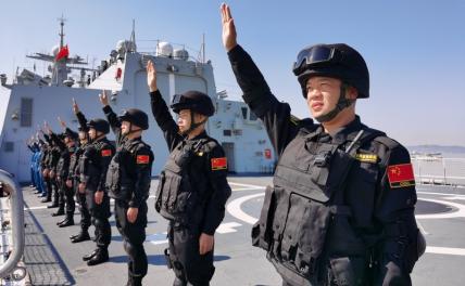 Армия Китая обошла всех в мире, флот наращивает мускулы со стремительной скоростью 