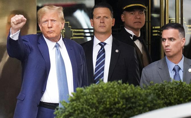 На фото: бывший президент Дональд Трамп