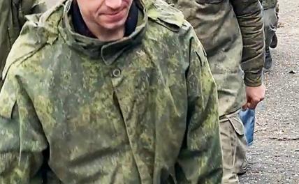 Вернувшийся из плена боец ВС РФ заявил, что ему набили на груди скандинавский символ