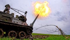 Огненная карусель российских войск разносит в хлам батареи ВСУ