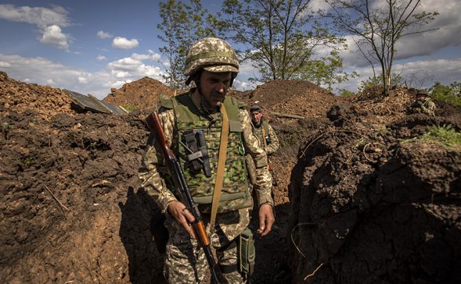 Авторы Asia Times объяснили, почему Зеленский боится контрнаступления своей армии