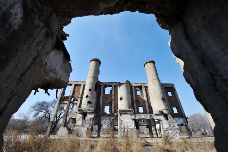 На фото: руины одного из японских объектов по производству бактериологической оружия во время Второй мировой войны в городе Харбин на северо-востоке Китая, провинция Хэйлунцзян.