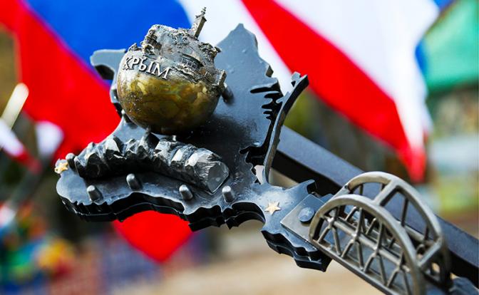 В Крыму объяснили, зачем власти Украины заявляют о планах захватить полуостров