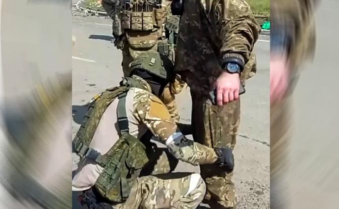 Российские морпехи взяли в плен 35 боевиков ВСУ