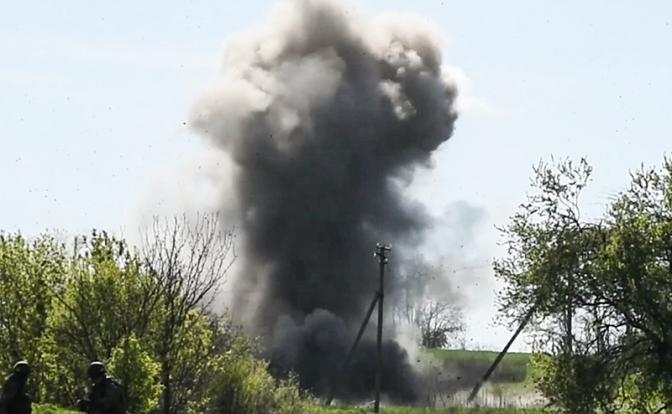 Взрывы гремят в Хмельницкой области