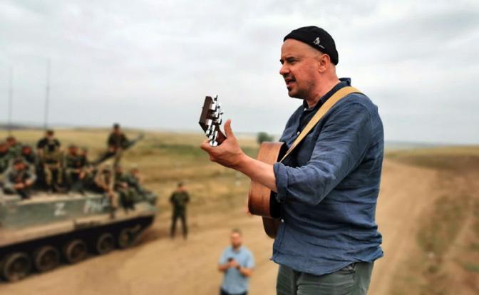 На фото: заслуженный деятель искусств РФ Влад Маленко