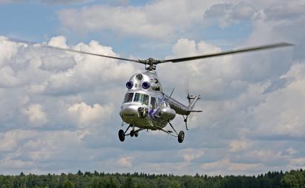 На фото: вертолет Ми-2