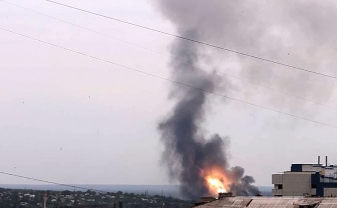 Во Львове гремят мощные взрывы