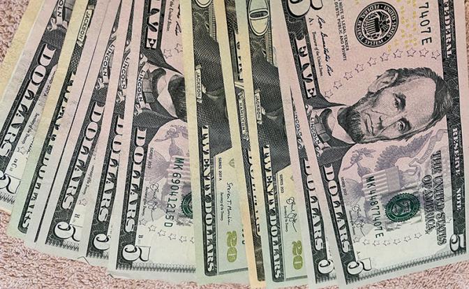Прогноз курса доллара: что ждет рубль к осени