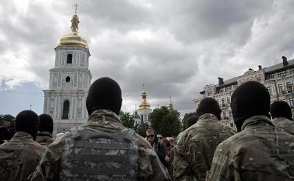 Военный советник ДНР прокомментировал возвращение командиров "Азова" в Киев