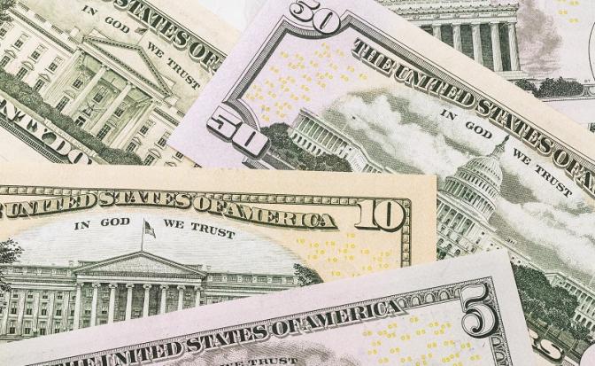«Это не заговор»: рванет ли курс доллара на 100 рублей?