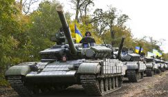 Укро-СМИ: «Герасимов дрожит от ужаса - украинские танки проехали по дну Днепра и приближаются к Крыму»