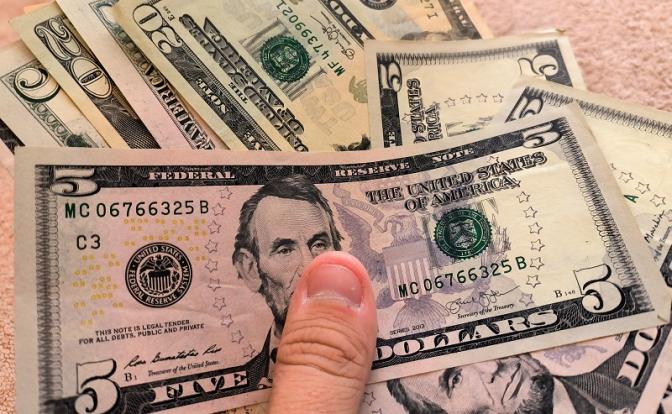 Максимум найден: эксперт сделал прогноз курса доллара