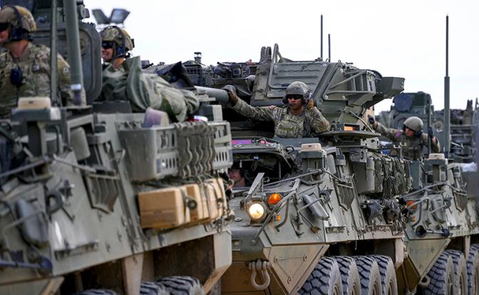На фото: военнослужащие армии США