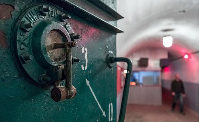 Взрывы в Крыму: Подземные музеи давно пора мобилизовать под нужды фронта