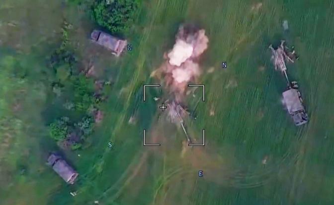 Пентагон оценивает потери в украинских степях: треть гаубиц M777 уже сожжена