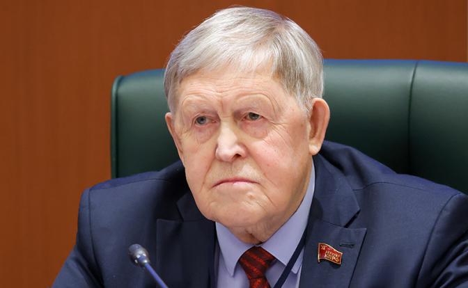 На фото: заместитель председателя Государственного Собрания (Ил Тумэн) Республики Саха (Якутия) Виктор Губарев