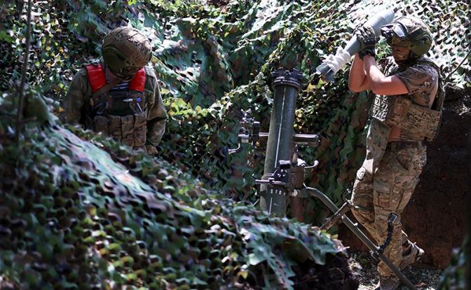 Бойцы ВС РФ захватили несколько опорных и наблюдательных пунктов ВСУ в районе Ольшана