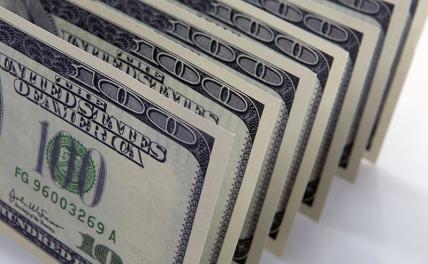 Власти жонглируют ставкой: ЦБ сообщил о падении курса доллара