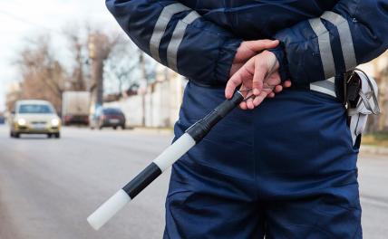 В Москве водитель каршеринга специально сбил сотрудника ГИБДД