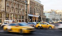 «Автопром глобализирован»: Субботин о перспективах использования в такси российских машин