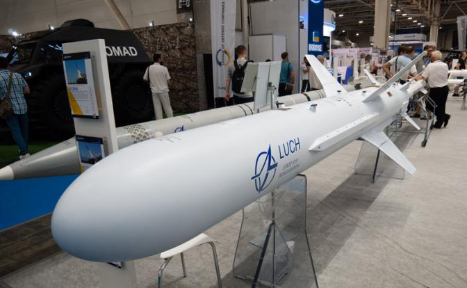 На фото: украинская противокорабельная ракета «Нептун»
