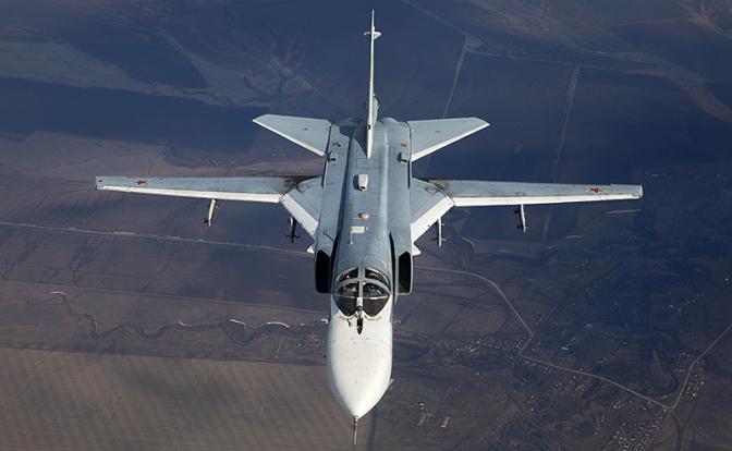 На фото: фронтовой бомбардировщик Су-24