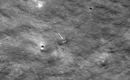 NASA опубликовало снимок вероятного места падения станции «Луна-25»