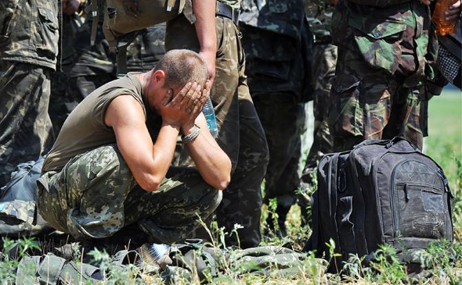 Полковник Макгрегор: Бойцы ВСУ сдаются в плен из-за приказов идти на смертельный штурм