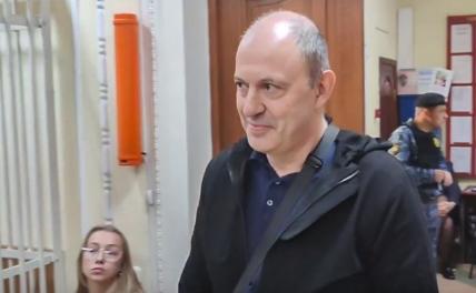 На фото: экс-замглава Росприроднадзора и председатель совета директоров компании "Красноярский трест инженерно-строительных изысканий" Олег Митволь