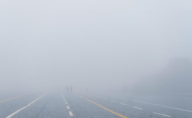 Густой туман окутал Подмосковье