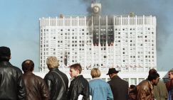 «Черный октябрь» 1993 года: Ельцин, "Мальчиш-плохиш", «Рыжий Толик», «Паша-мерседес» на долгие годы определили курс страны