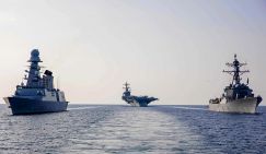 Авианосцы в Средиземном море: США заинтересованы в войне Израиля на три фронта