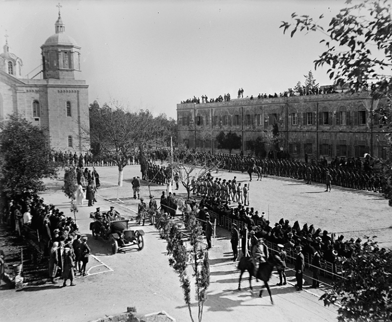 Первая мировая война 1914–1918 годов: въезд фельдмаршала Алленби, Иерусалим, 11 декабря 1917 года. Алленби, британский солдат и администратор, командующий египетским экспедиционным корпусом.