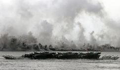 Бой на левом берегу Днепра в Песчановке: ВСУ пытаются навести понтонную переправу при помощи "коровников"