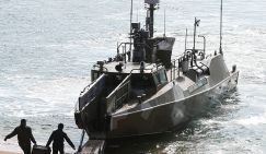 Битва на Днепре: Россия воссоздает речную флотилию, Севастополь набирает экипажи