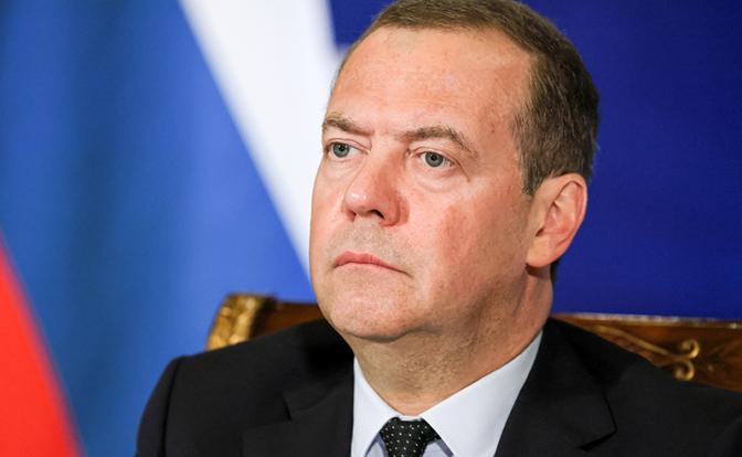 На фото: зампредседателя Совбеза РФ Дмитрий Медведев