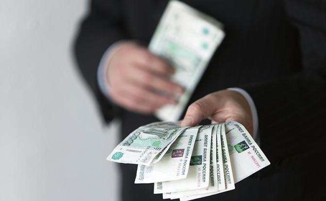 Психолог Дугенцова объяснила, почему некоторые люди бездумно тратят деньги