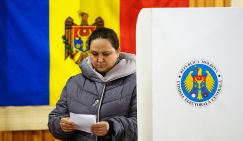 На выборах в Молдавии Россия победила демократию, считают проигравшие